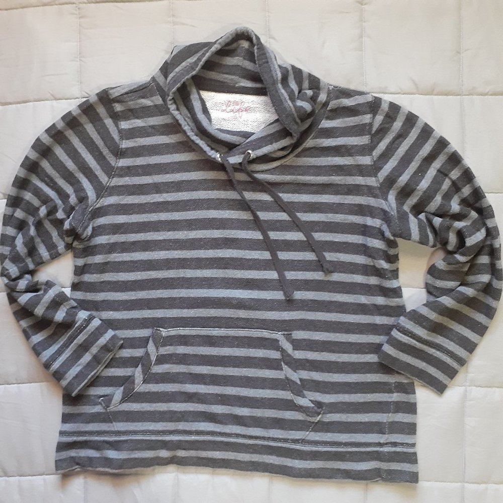 Stripe Black and Grey Pullover Sweater Made For Life, Women's Size XL distressed
